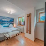 Appartement Haus Bernadette I *